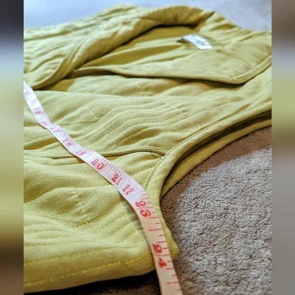 Conrad C Lime green quilted vest jacket 18 - Picture 4 of 6